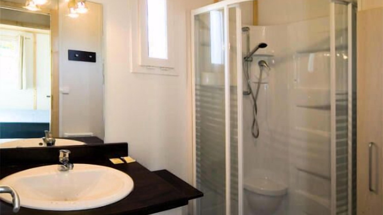Photo of Bathroom in Sainte-Eulalie-d'Olt