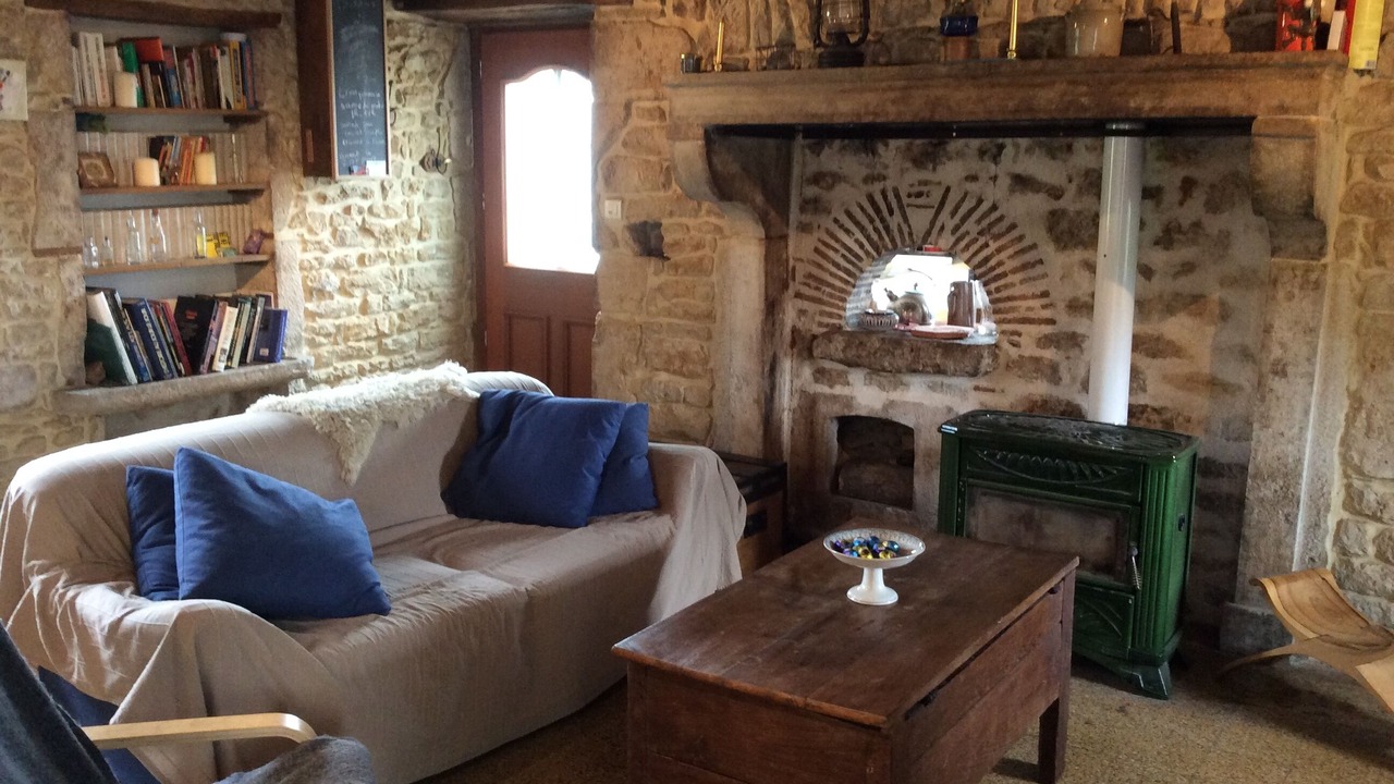 Photo of Others in Maux