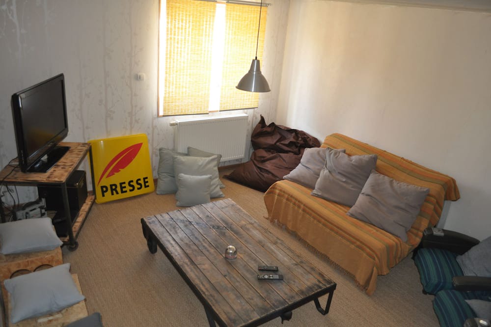 Photo of Livingroom in Le Creusot