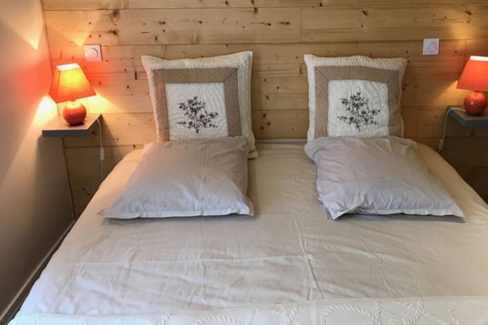 Photo of Bedroom in Grimault