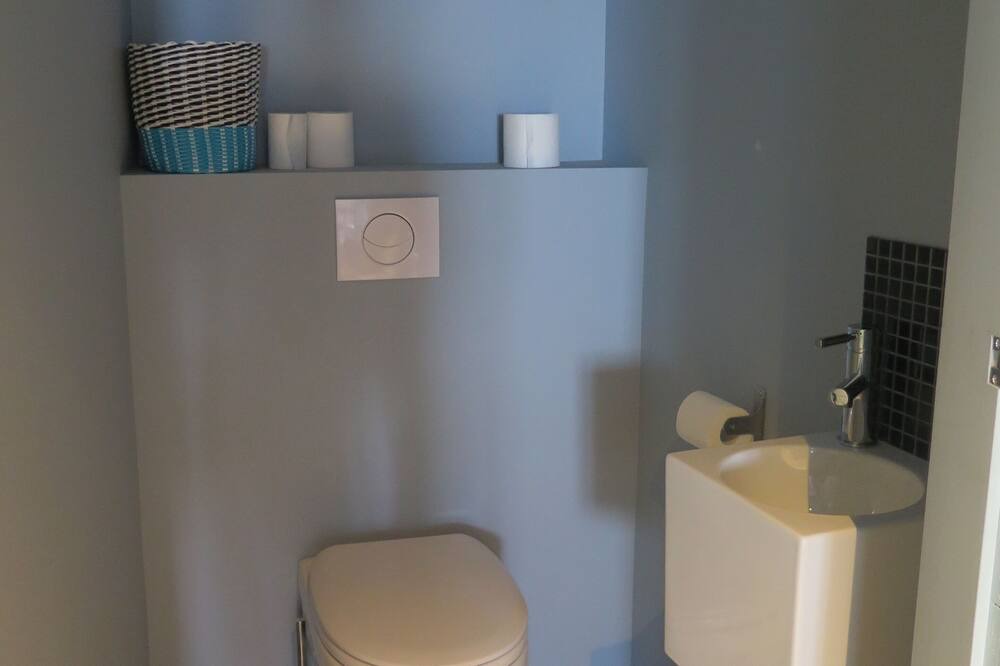 Photo of Bathroom in Usson