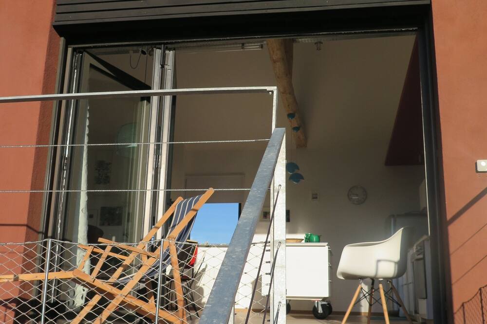 Photo of Patio Balcony in Usson