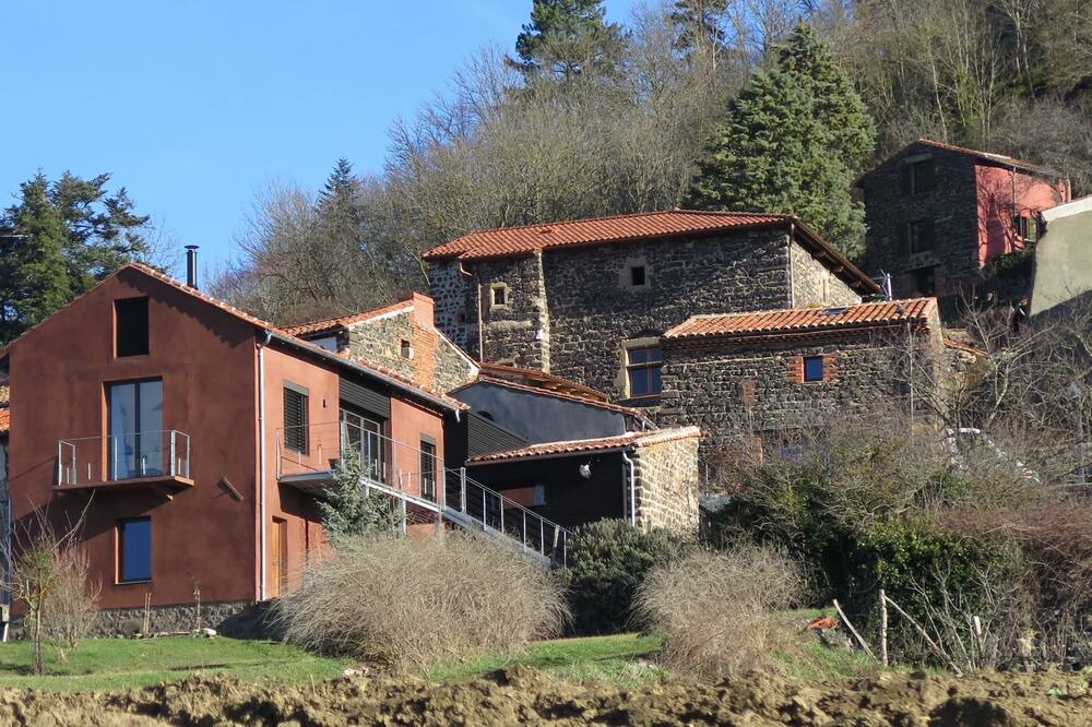 Photo of Outdoor in Usson