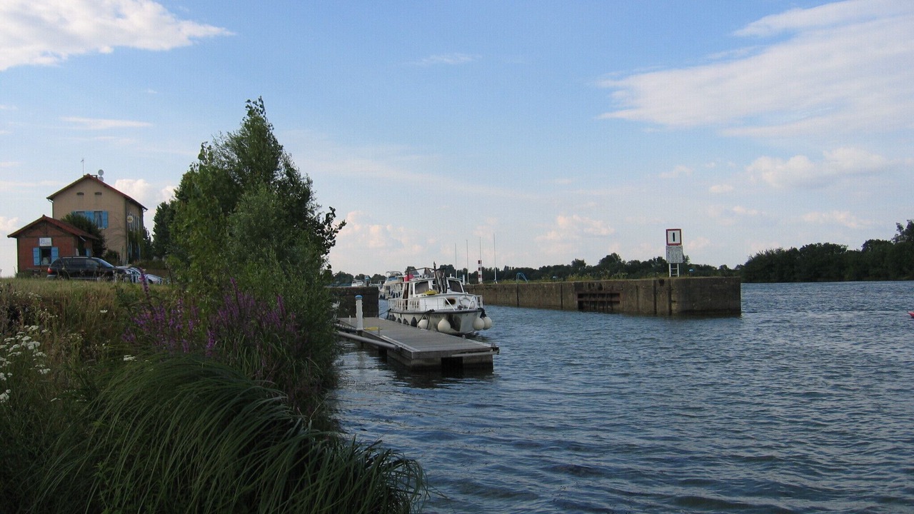 Photo of Others in Gigny-sur-Saone