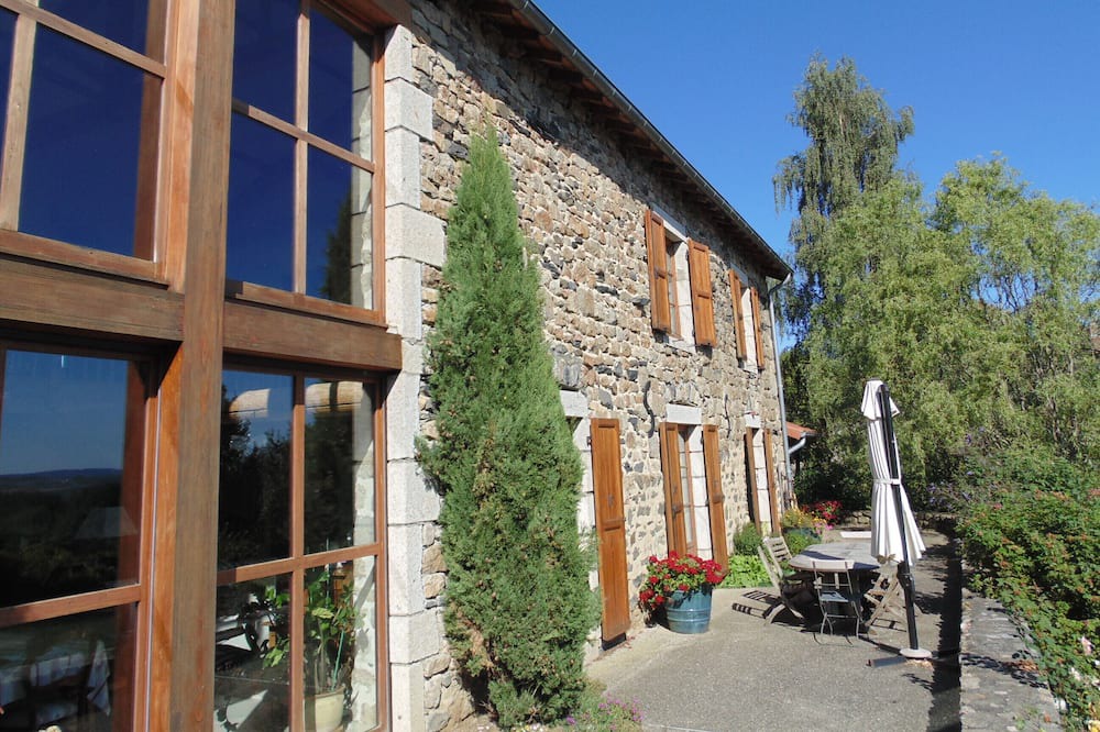 Photo of Outdoor in Saint-Maurice-de-Lignon