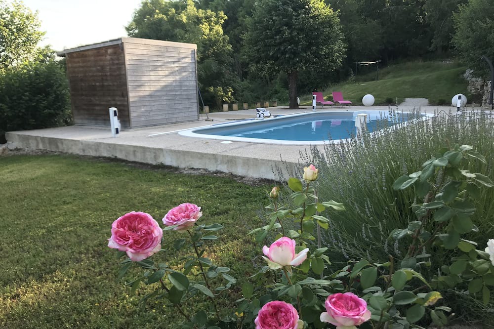 Photo of Outdoor in Grimault