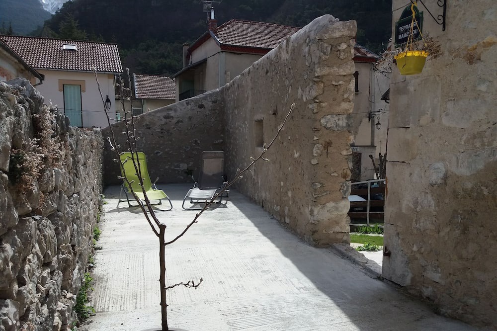 Photo of Outdoor in Saint-Julien-en-Beauchene
