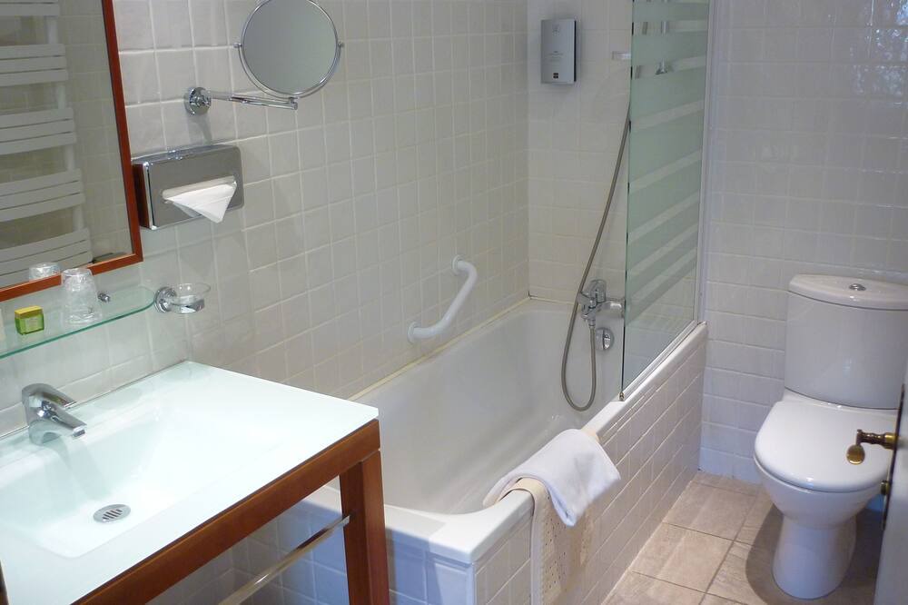 Photo of Bathroom in Salins-les-Bains