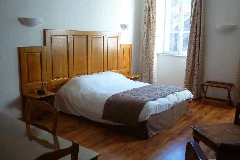 Photo of Bedroom in Salins-les-Bains
