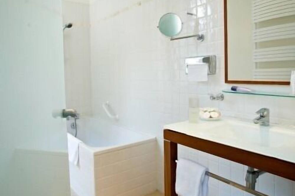 Photo of Bathroom in Salins-les-Bains