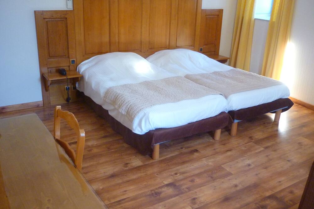 Photo of Bedroom in Salins-les-Bains