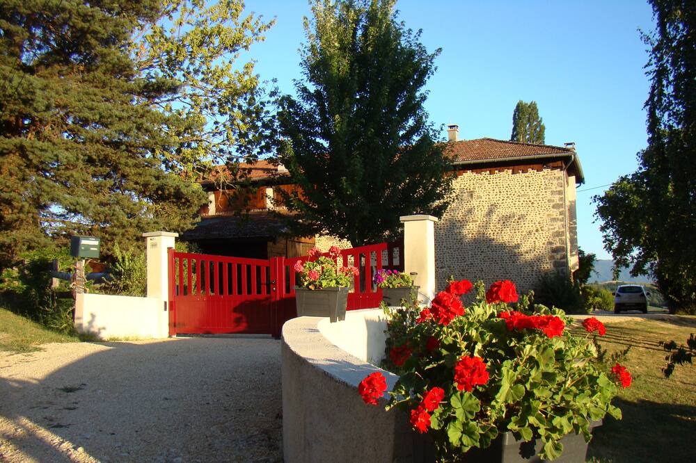Photo of Others in Montmiral