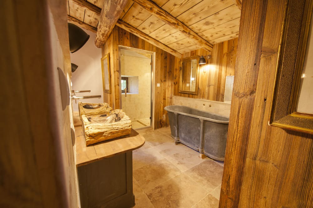 Photo of Bathroom in Choranche