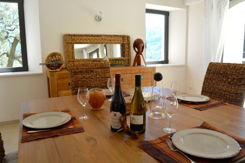 Photo of Kitchen in Nyons