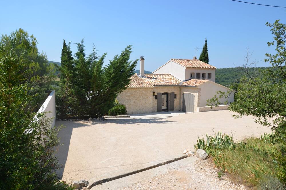 Photo of Outdoor in Methamis