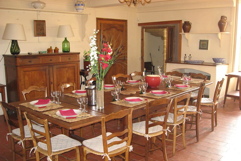 Photo of Others in Varenne-Saint-Germain