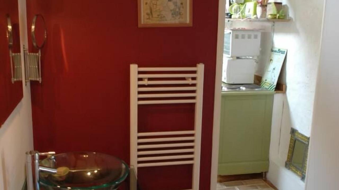 Photo of Kitchen in La Ville-du-Bois