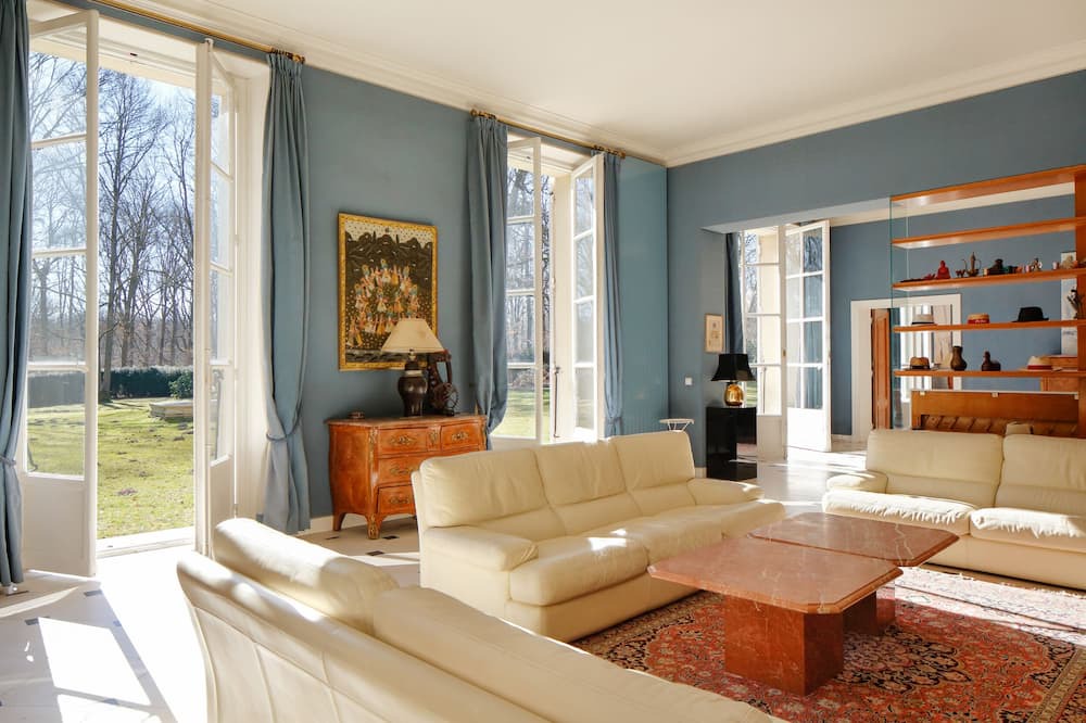 Photo of Livingroom in Rochefort-en-Yvelines