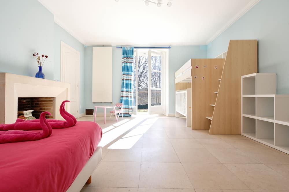 Photo of Bedroom in Rochefort-en-Yvelines