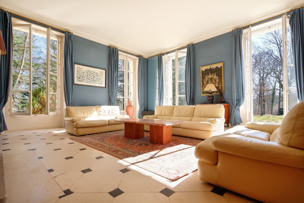 Photo of Livingroom in Rochefort-en-Yvelines