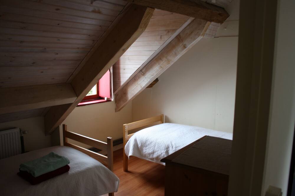 Photo of Bedroom in Roussillon-en-Morvan