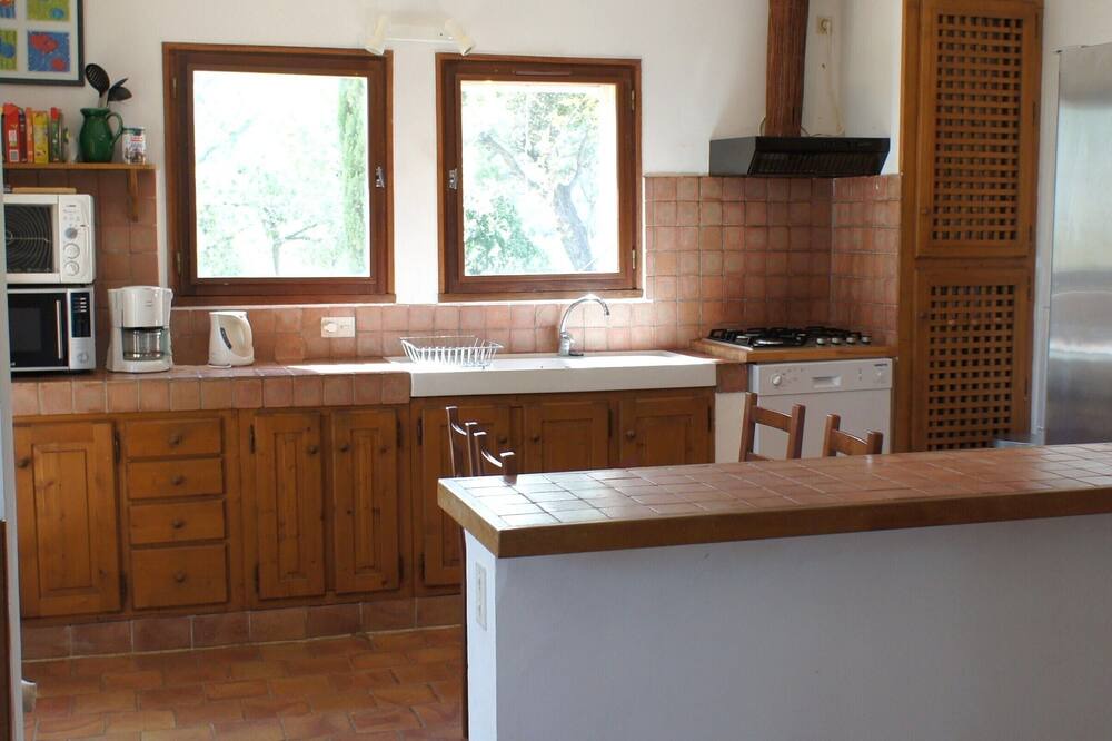 Photo of Kitchen in Le Barroux
