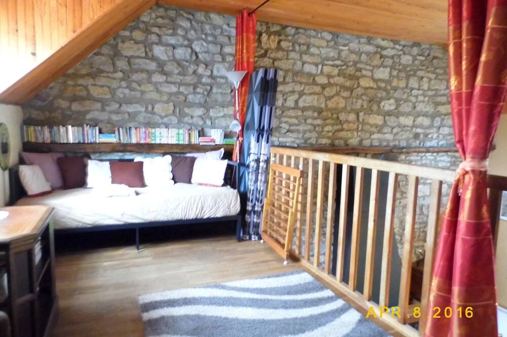 Photo of Bedroom in La Collancelle