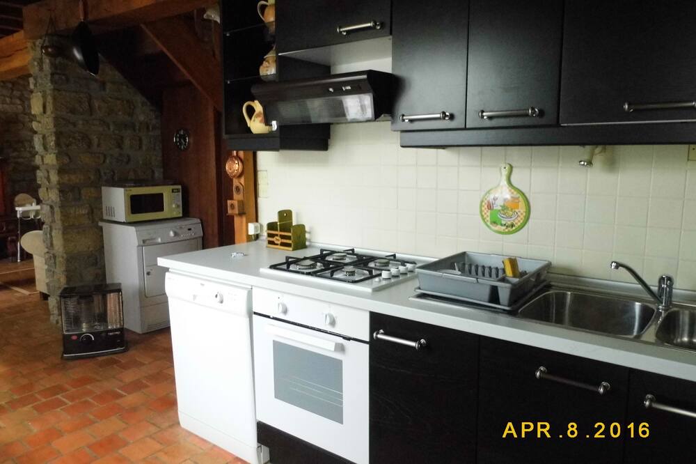 Photo of Kitchen in La Collancelle