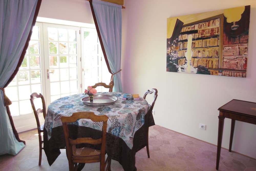 Photo of Kitchen in Sailly