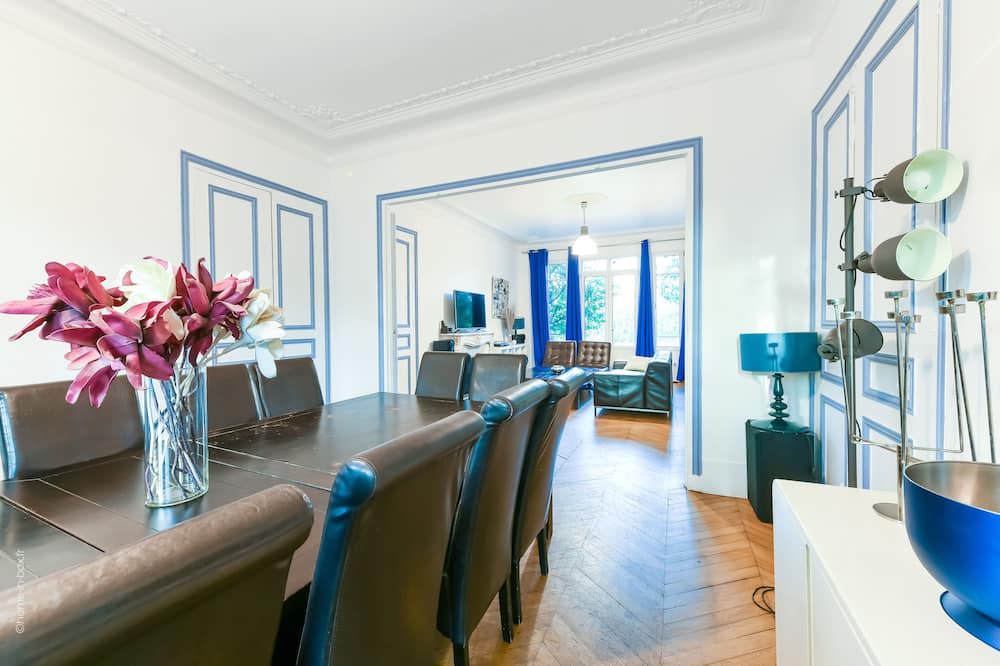 Photo of Bedroom in Champrosay