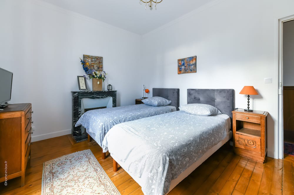 Photo of Bedroom in Champrosay