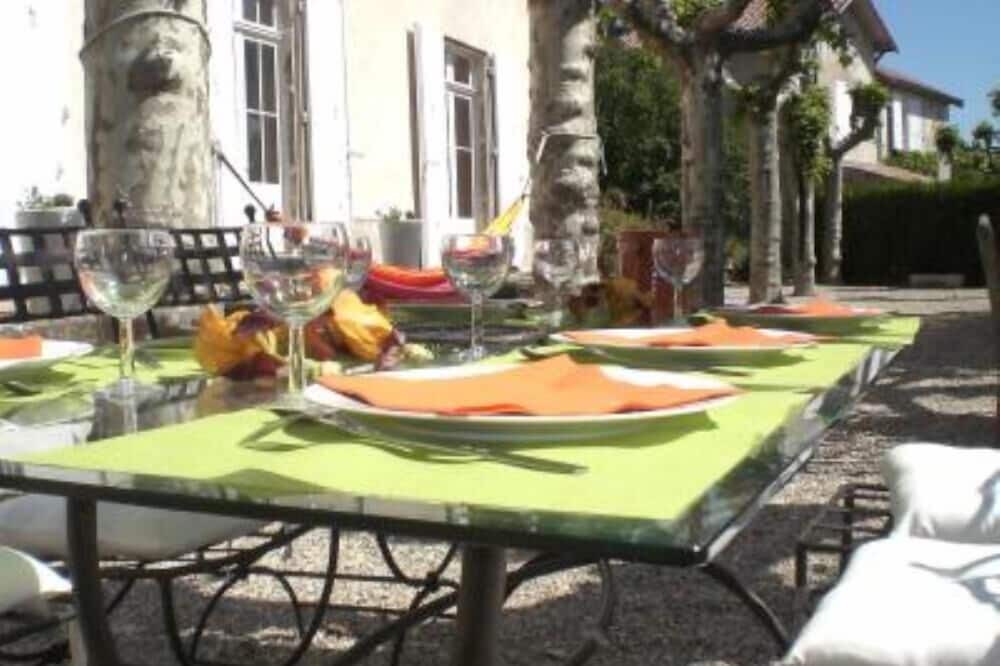 Photo of Outdoor in Saint-Alban-d'Ay