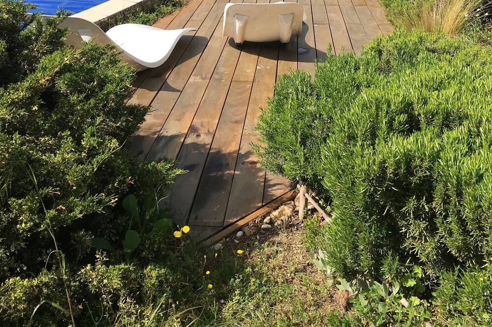 Photo of Outdoor in Saint-Alban-d'Ay