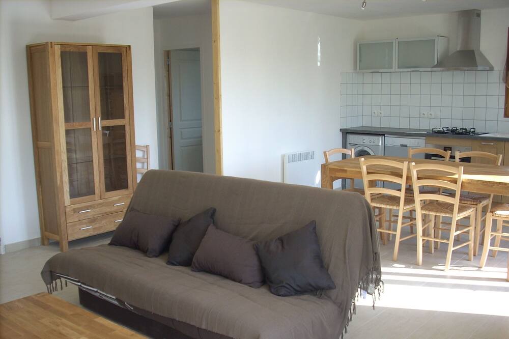 Photo of Livingroom in Portes-en-Valdaine