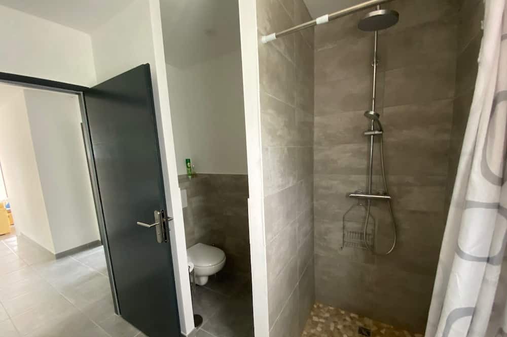 Photo of Bathroom in La Garde-Adhemar