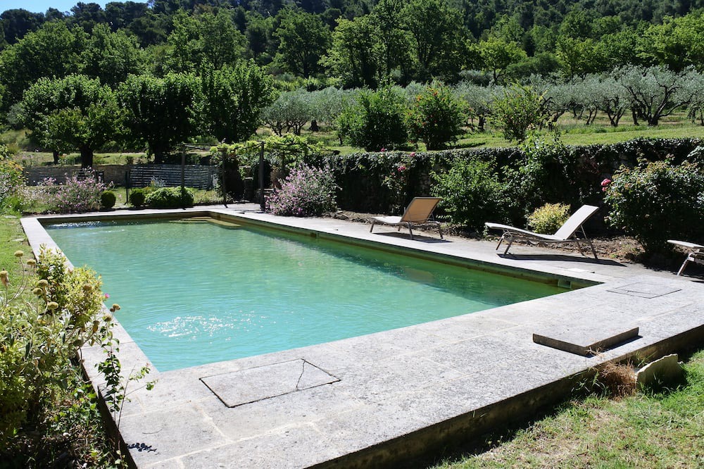Photo of Outdoor in Crestet