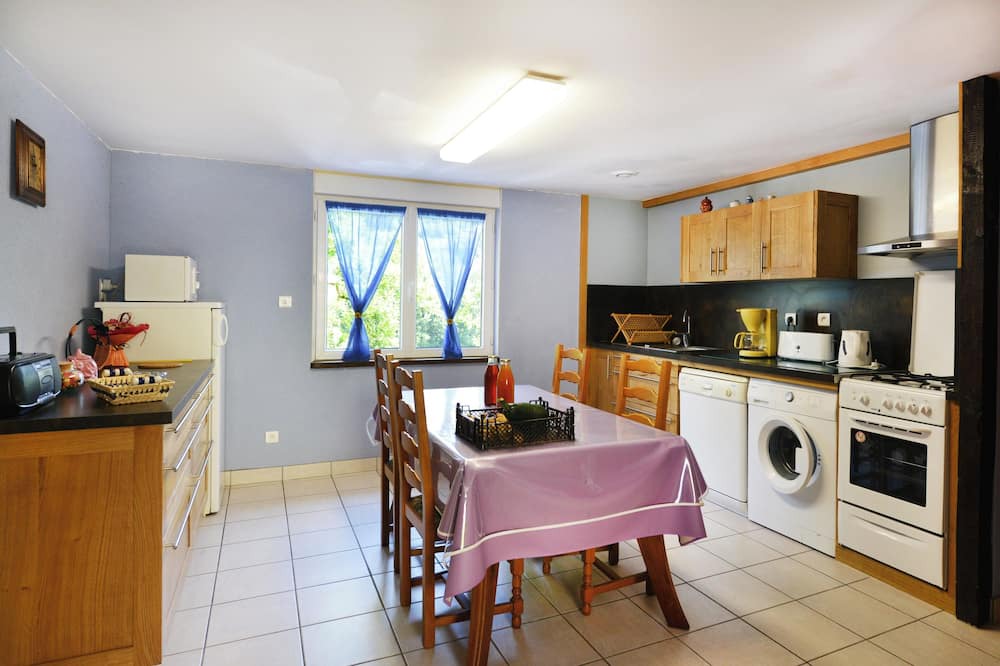 Photo of Kitchen in Villecomtal