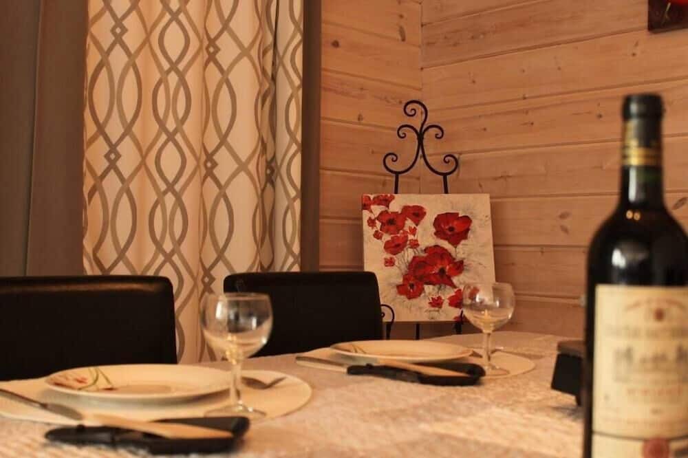 Photo of Kitchen in Saint-Nabord