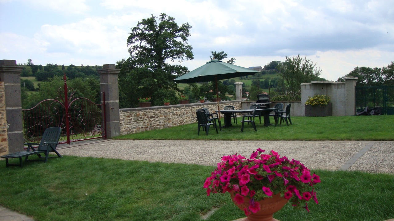 Photo of Outdoor in Coren