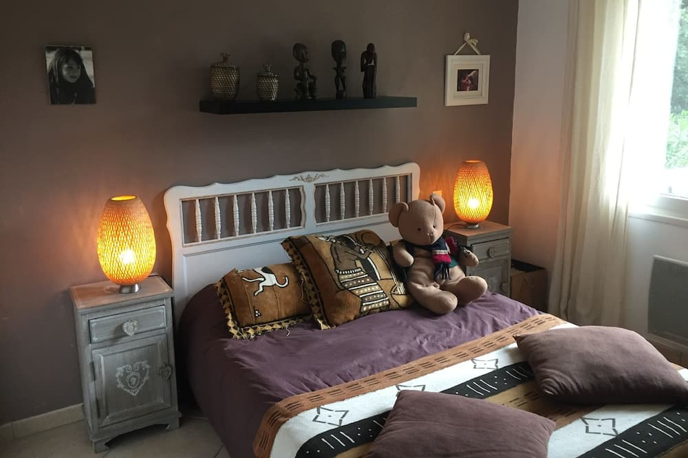 Photo of Bedroom in Puget