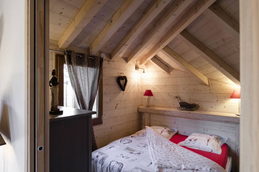 Photo of Bedroom in Metabief