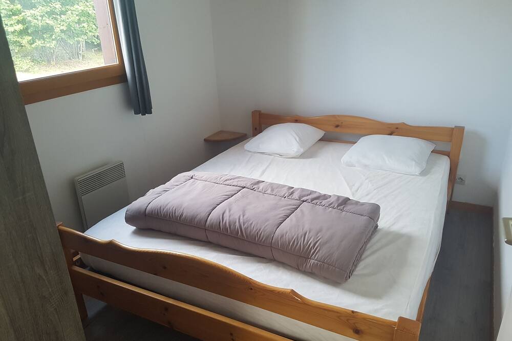 Photo of Bedroom in Dompierre-les-Ormes