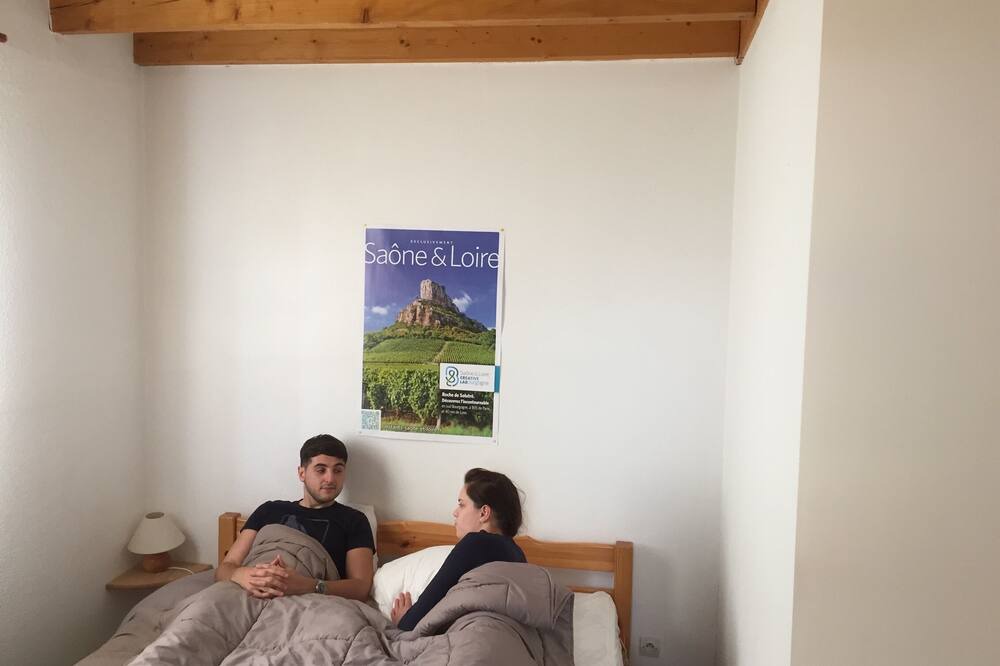 Photo of Bedroom in Dompierre-les-Ormes
