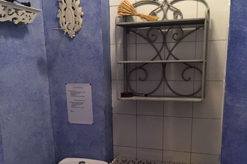 Photo of Bathroom in Mazan