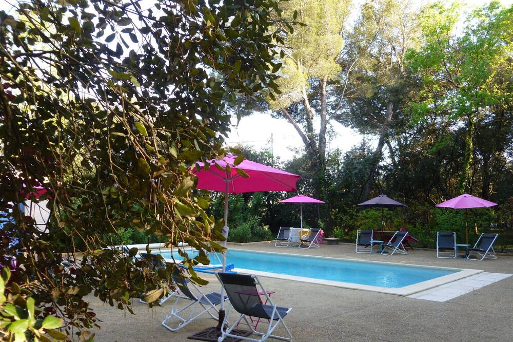Photo of Outdoor in Mazan