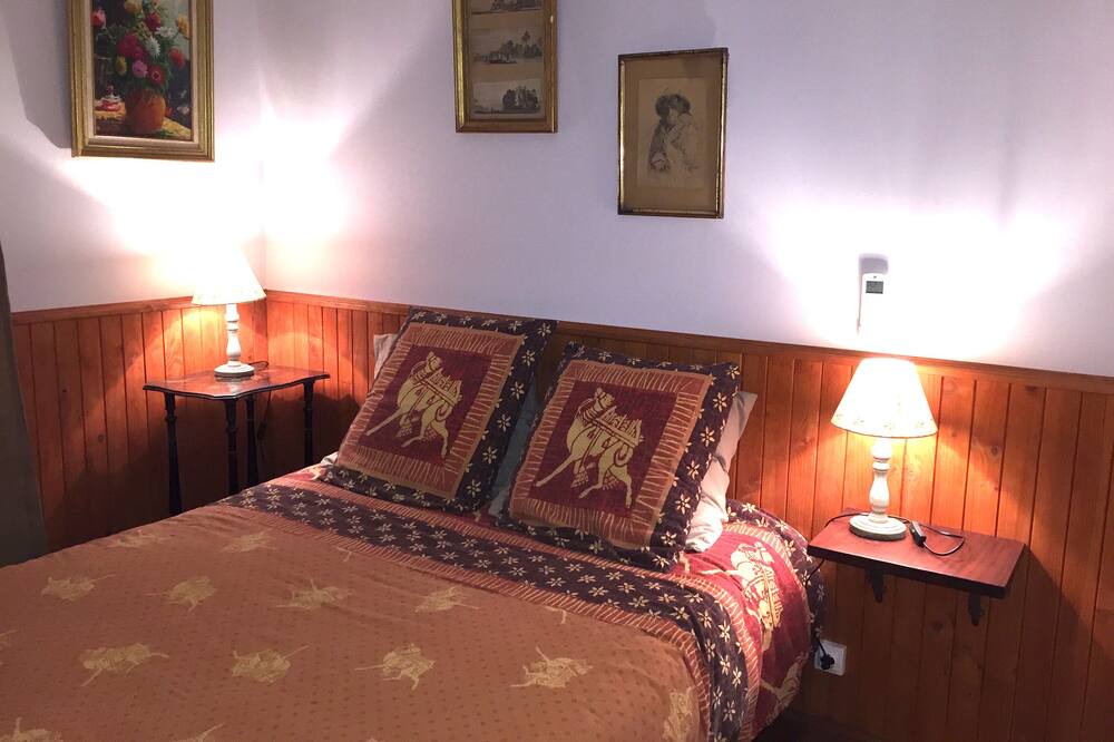 Photo of Bedroom in Mazan