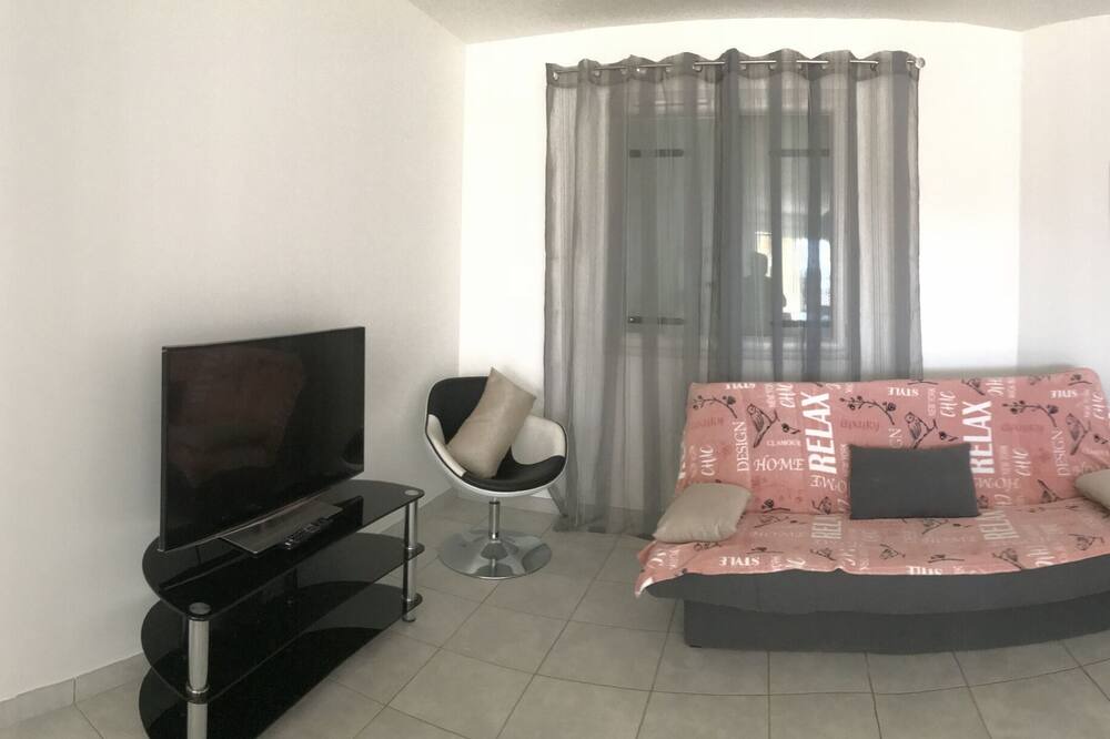 Photo of Livingroom in Villeneuve-de-Berg