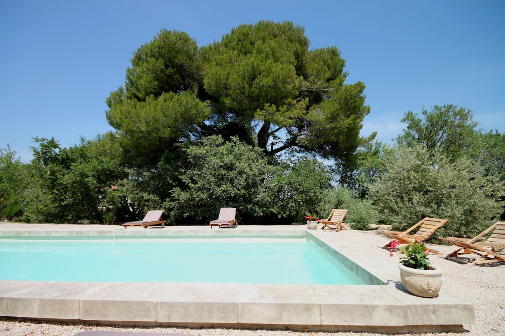 Photo of Outdoor in La Roque-sur-Pernes