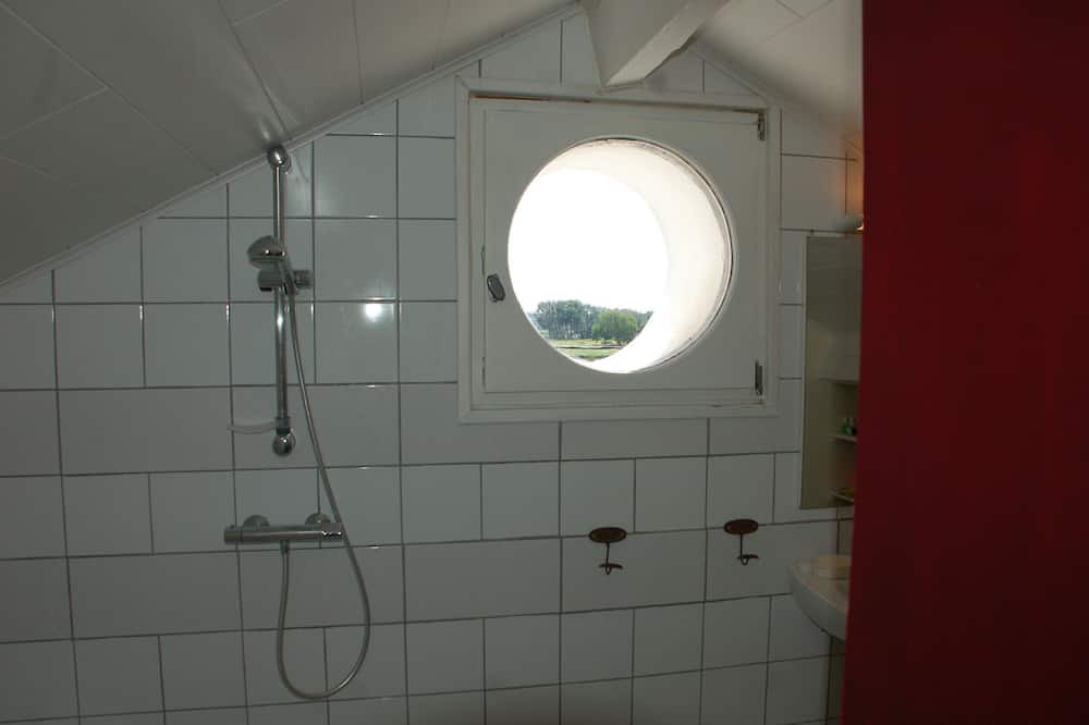 Photo of Bathroom in Villedieu