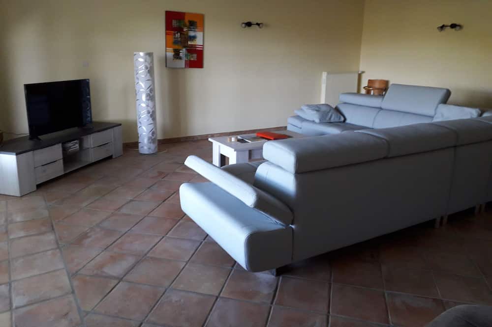 Photo of Livingroom in Sauzet